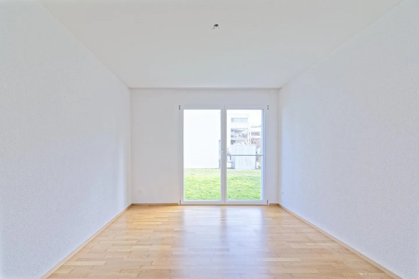 Modernes Apartment mit Seeblick - Foto 7 von 12