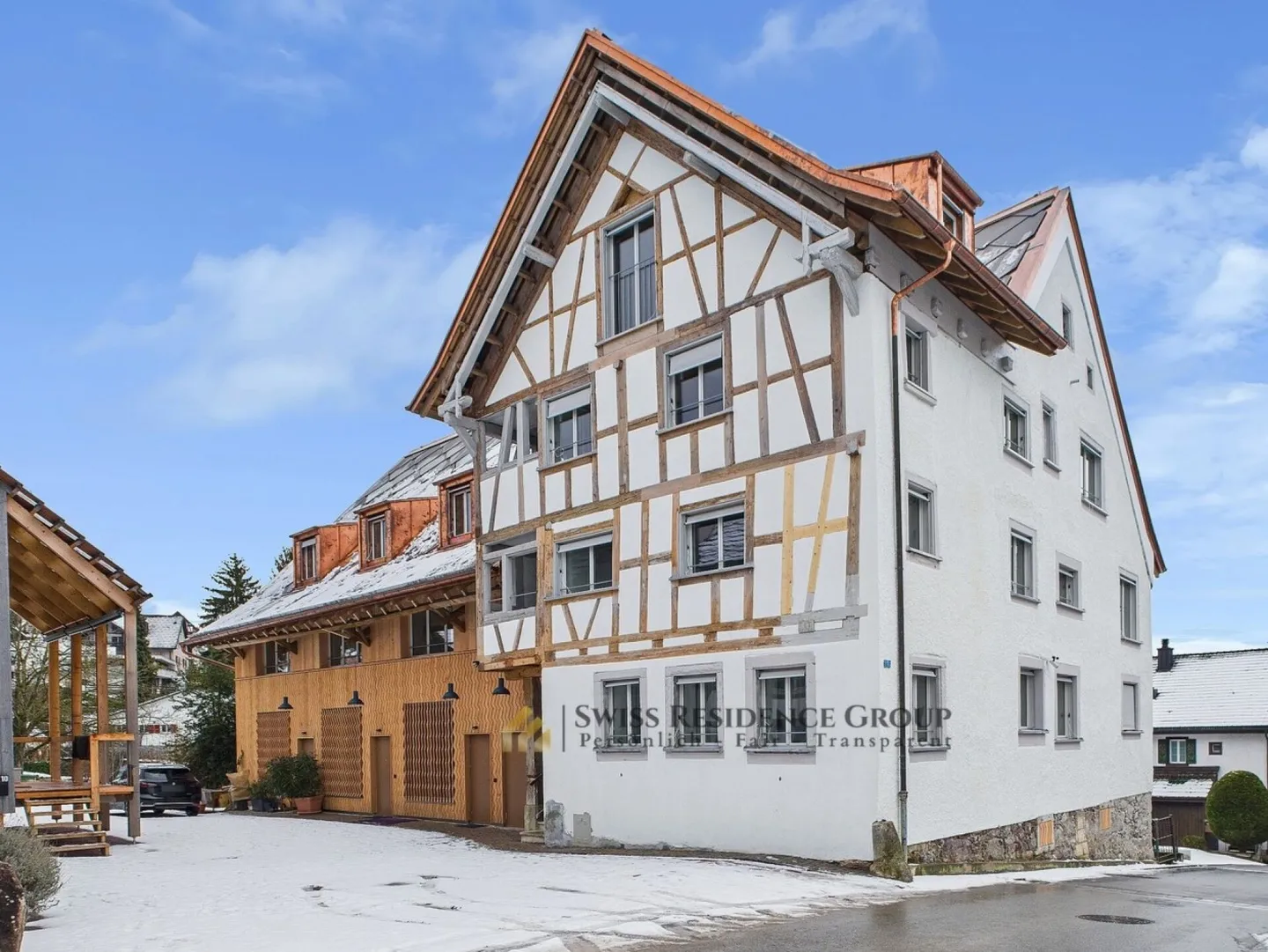 Exklusives Penthouse mit Licht & Aussicht - Erstbezug in Oetwil an der Limmat - Foto 1 von 14