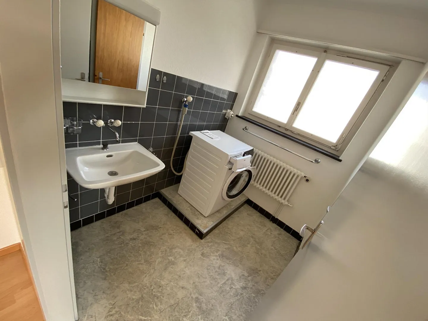 Grosszügige Wohnung mit Flussblick - Foto 17 von 22