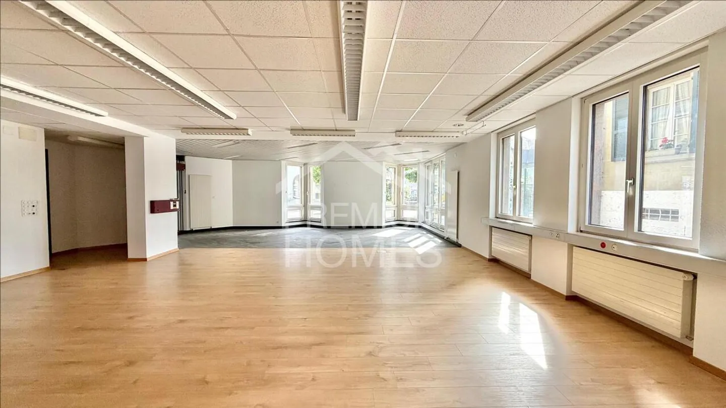 Formerly the Post Office and now you - Continue the success here! - Photo 2 of 5