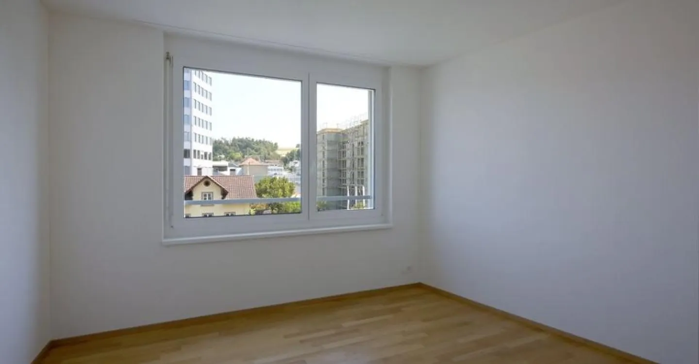 Helle 4.5-Zimmerwohnung - Foto 3 von 7