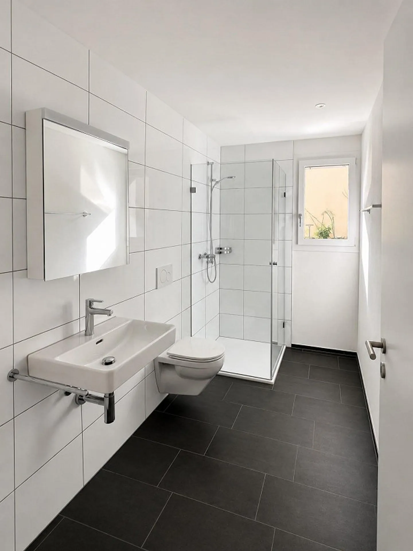 Prima locazione appartamento moderno 4.5 stanze, 1° piano - Foto 8 di 14