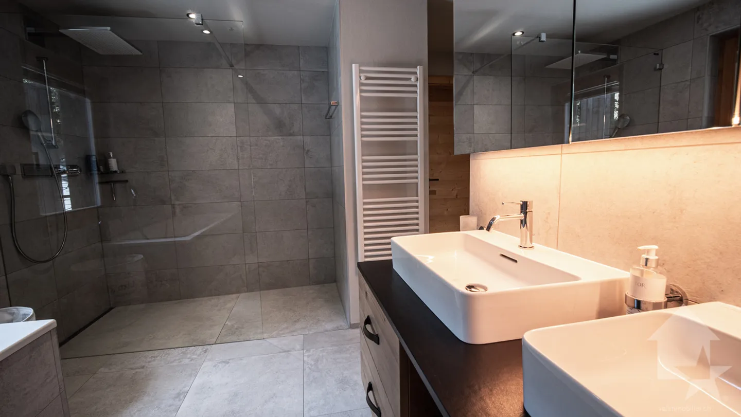 Unico a St-Luc: splendido appartamento nuovo con tutti i comfort - Foto 9 di 13