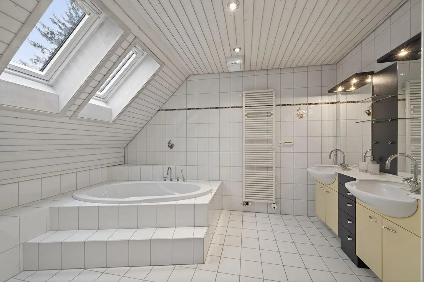 Duplexwohnung in ruhiger Lage - Foto 5 von 13