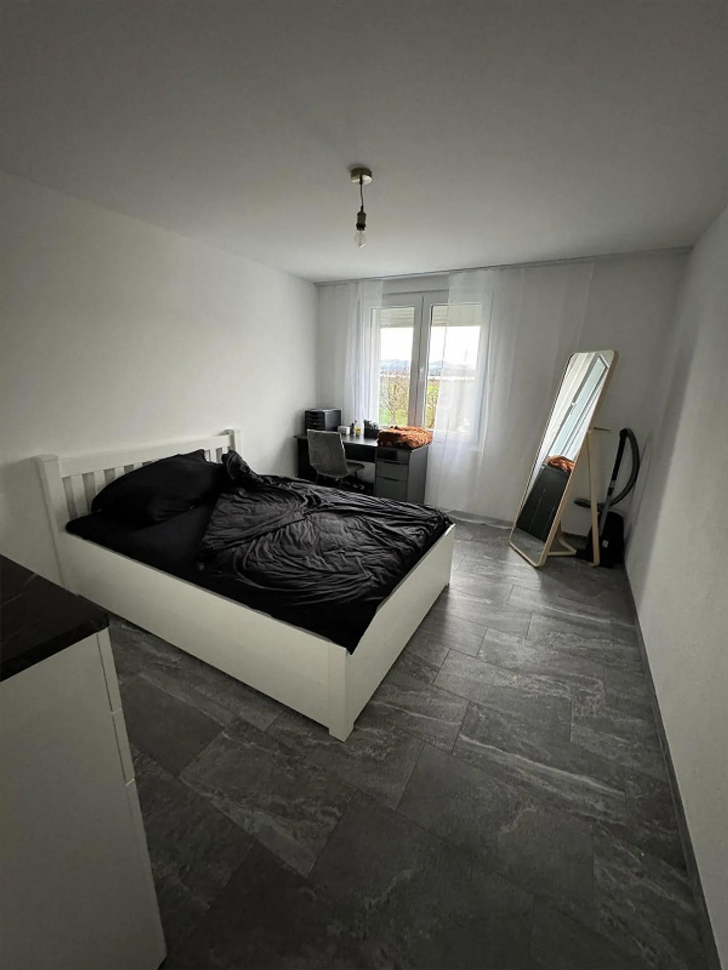 Appartement 2,5 pièces à 8117 Fällanden - Photo 2 sur 3