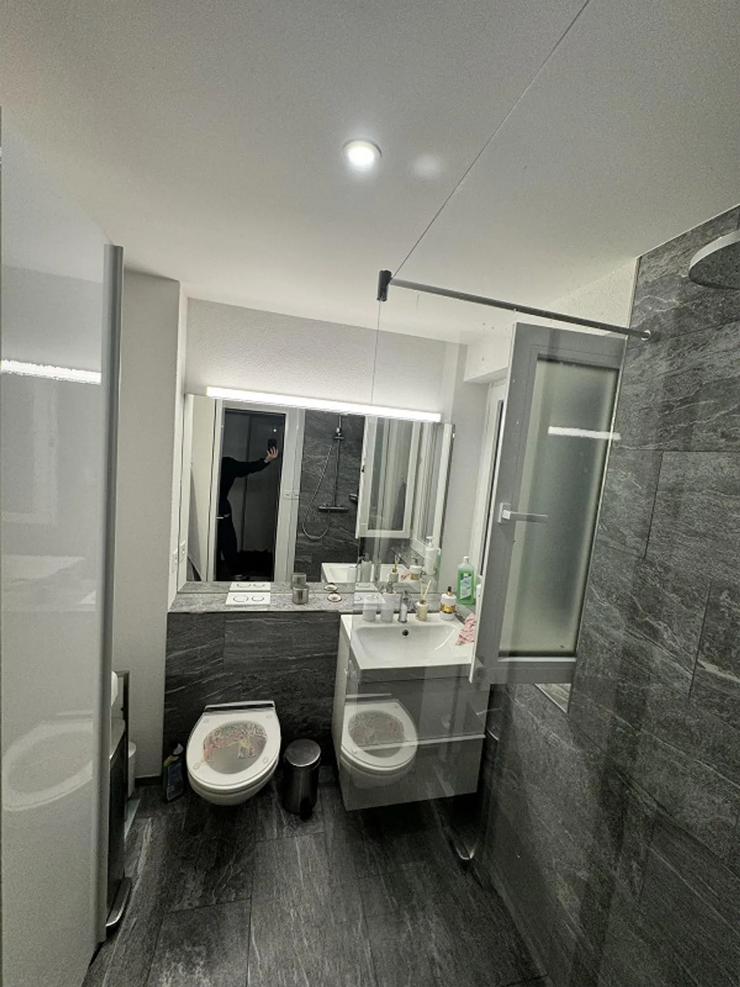 Appartement 2,5 pièces à 8117 Fällanden - Photo 1 sur 3