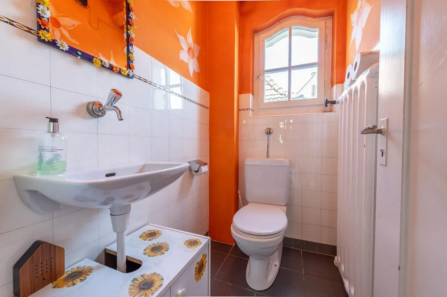 Living with Character - Historic Single-Family Home with Plenty of Surroundings - Photo 7 of 13