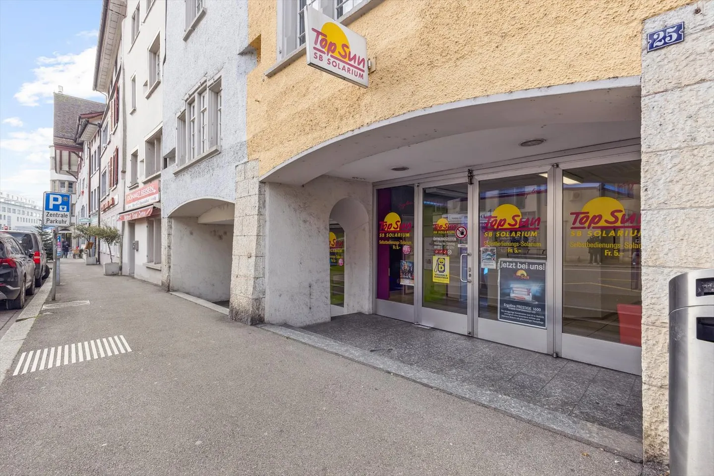 Commerce - Foto 1 von 9