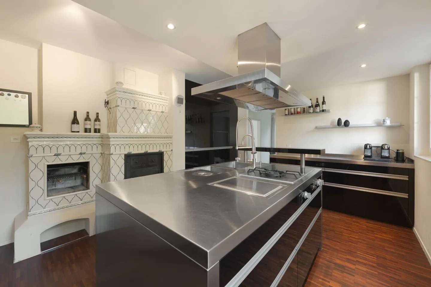 Country House Villa with Vineyard and Panoramic View in Häuslenen - Photo 3 of 7