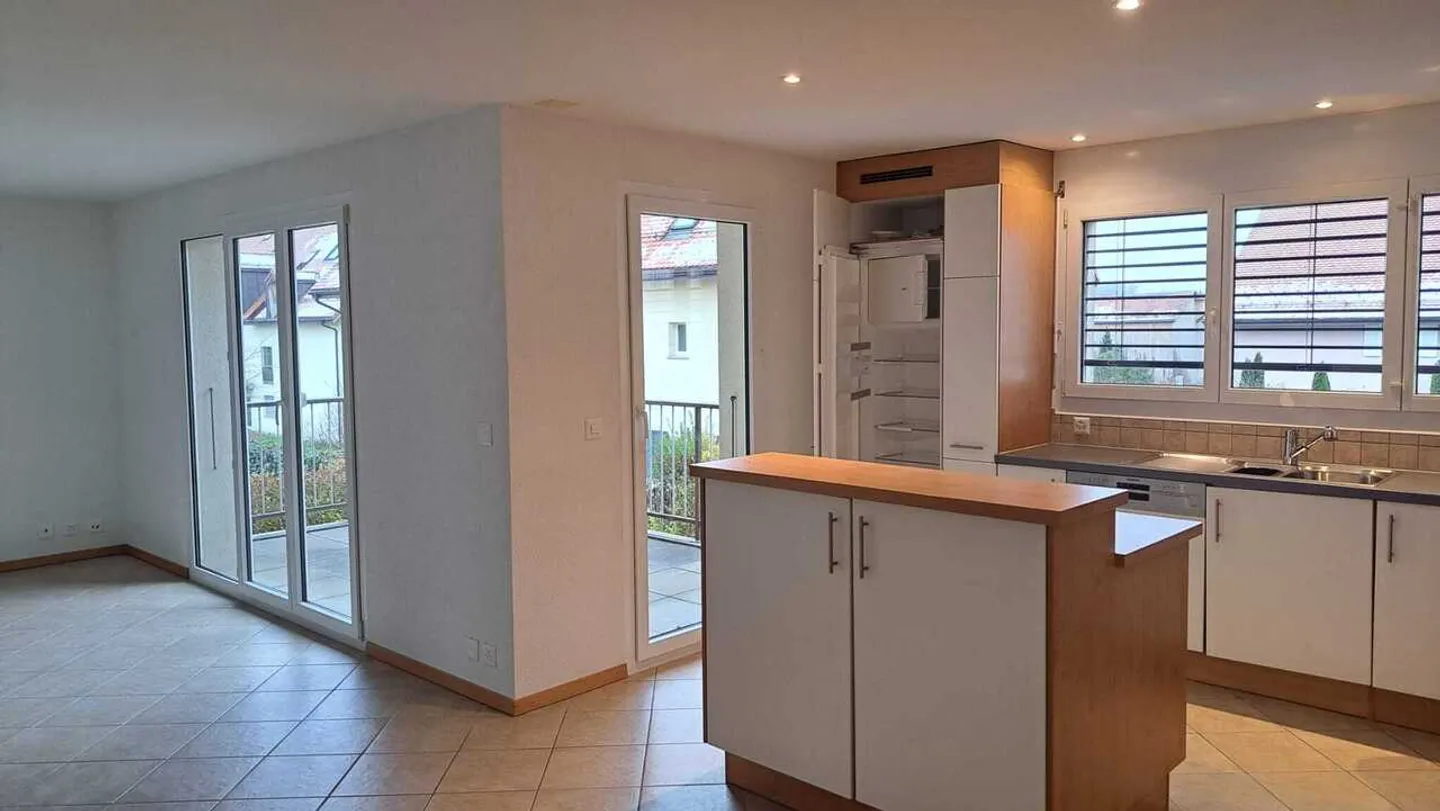 Appartement Froideville - 5.5 pièces - Photo 2 sur 13