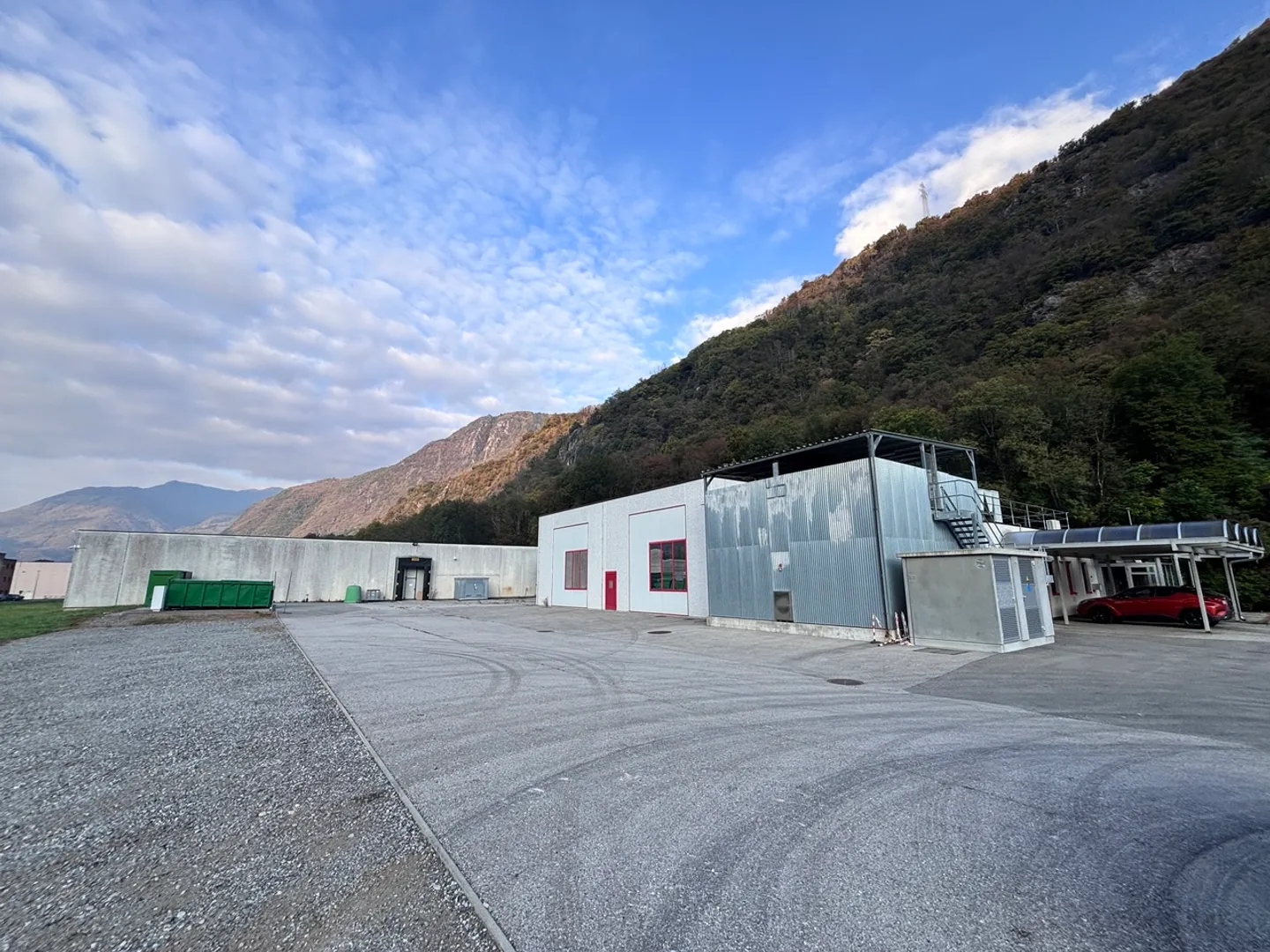 Vendita di proprietà industriale - San Vittore (GR) - Foto 3 di 5