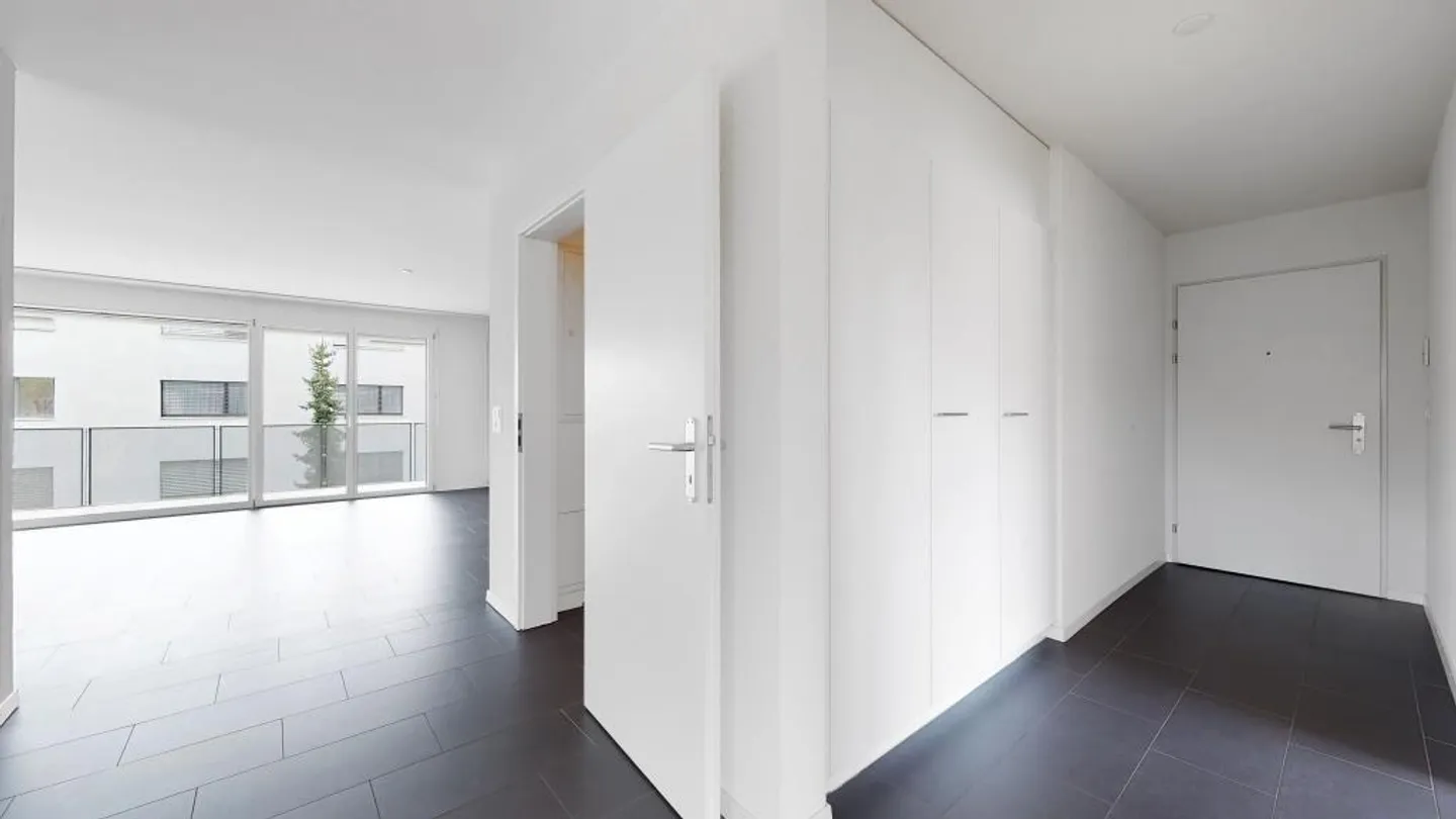 Appartement spacieux avec grand balcon ! - Photo 4 sur 9