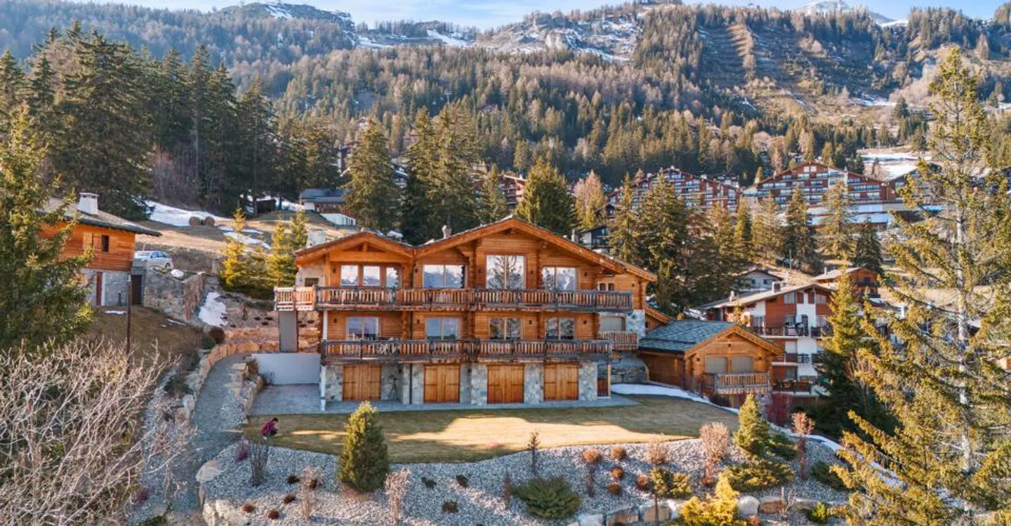 Chalet 12 rooms - Photo 1 of 7