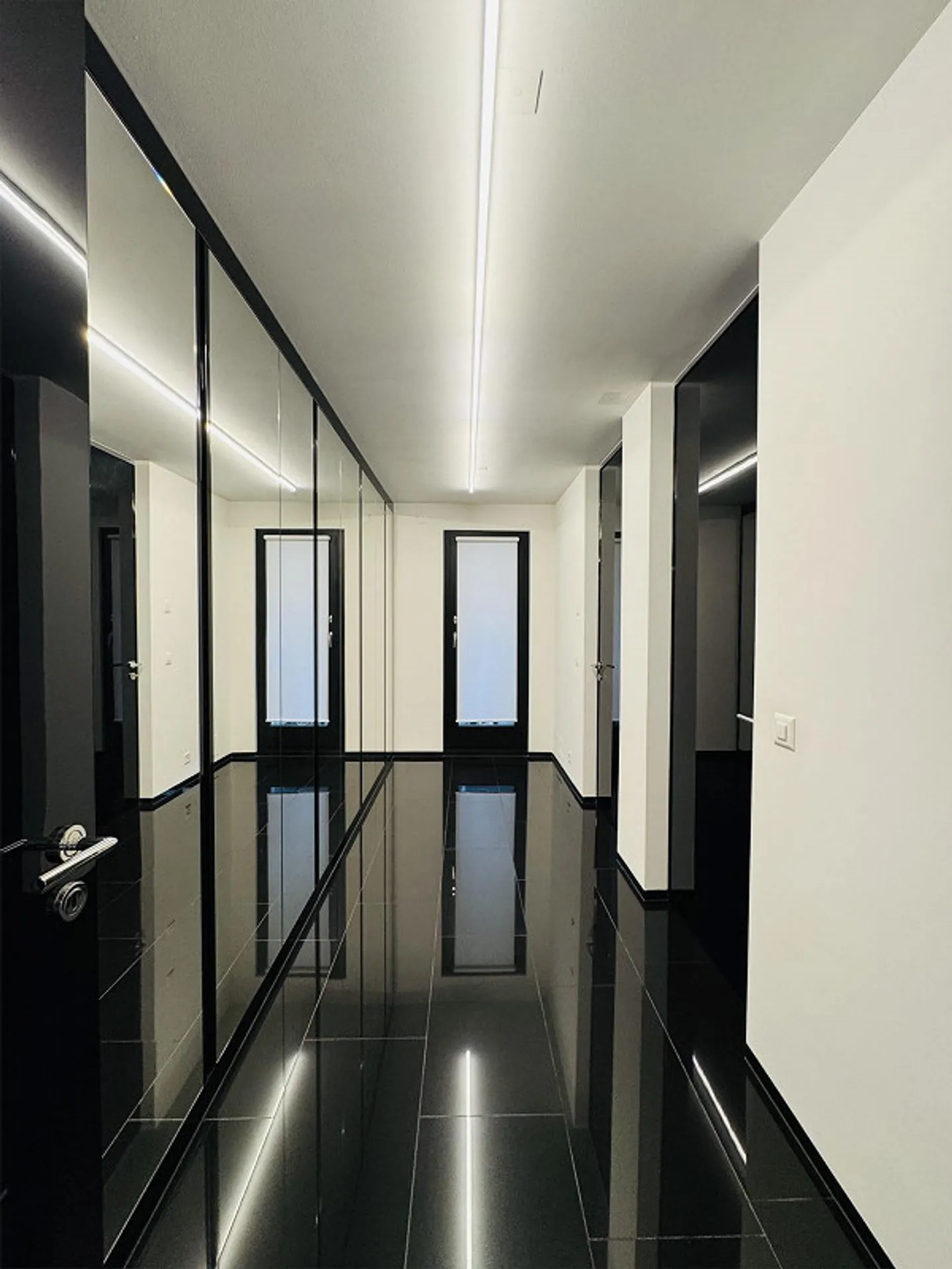 Exklusive Terrassenwohnung in Hergiswil NW mit unverbaubarer Seesicht - Foto 9 von 16