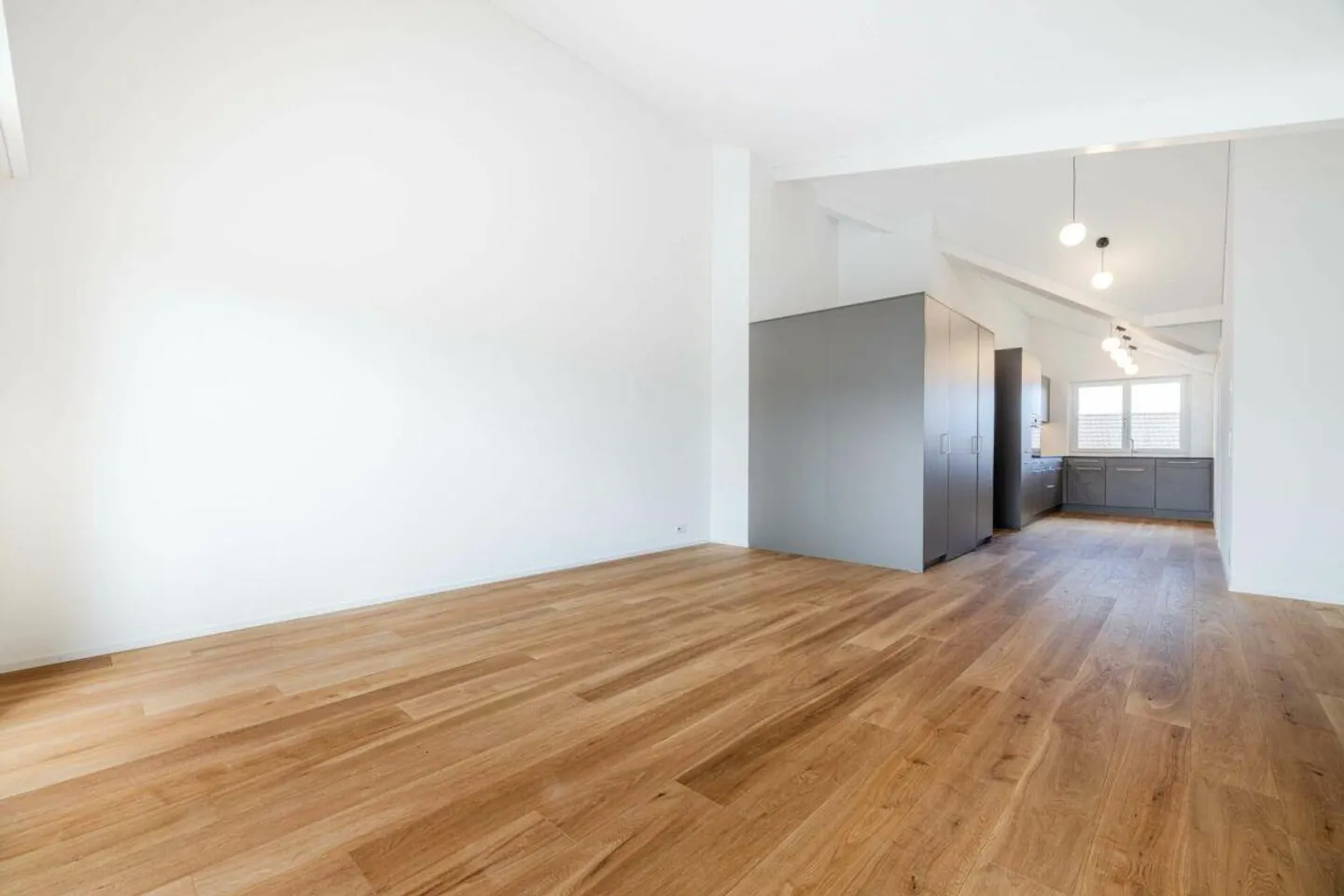 Prima occupazione appartamento attico nuovo 3.5 stanze - Foto 4 di 9