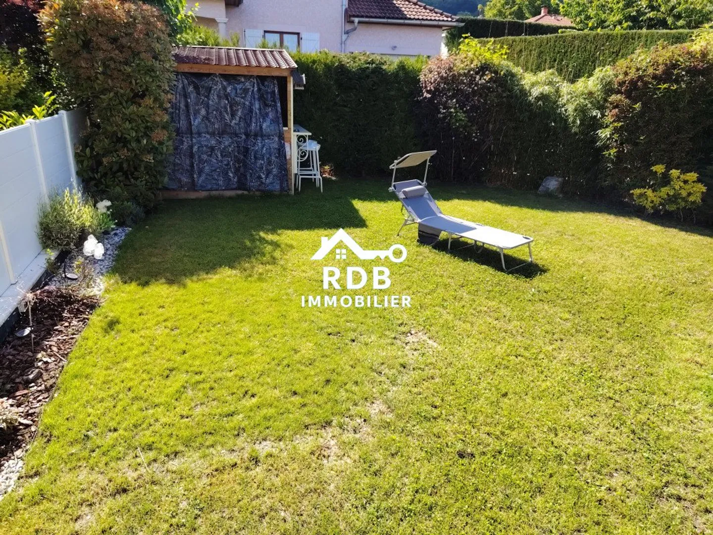 Apartment-villa 130m², garden 150m², terrace-balcony 25m², South, view of the Alps - Photo 6 of 6