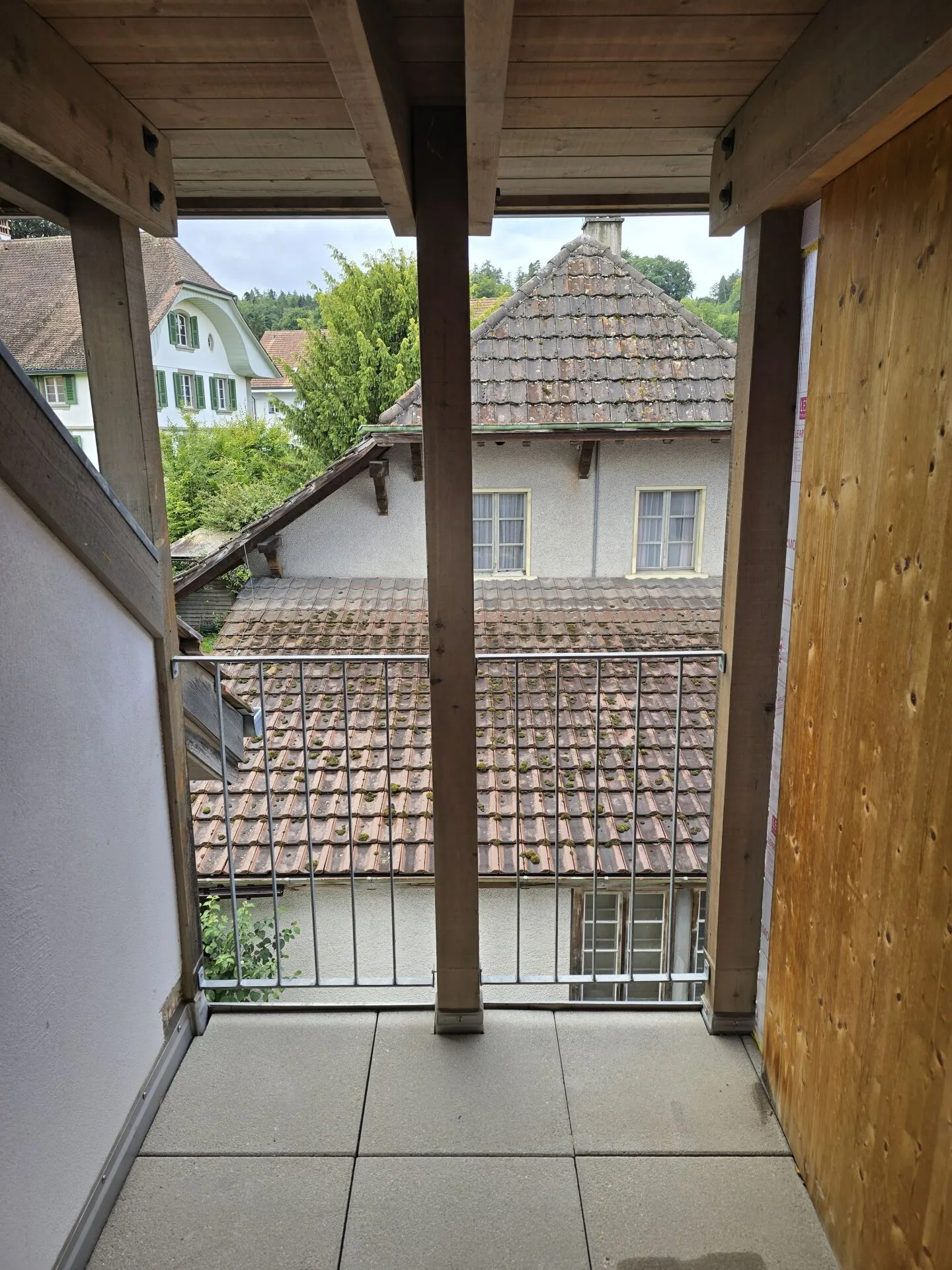 Accogliente appartamento mansardato di 2,5 stanze a Schüpfen - Foto 5 di 8