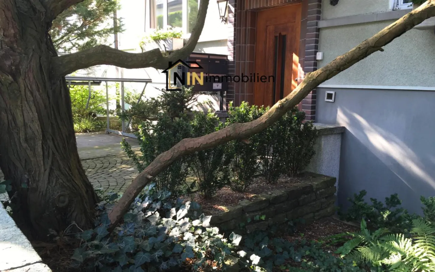 Appartamento d'epoca ben curato e tranquillo con molto fascino! - Foto 1 di 6