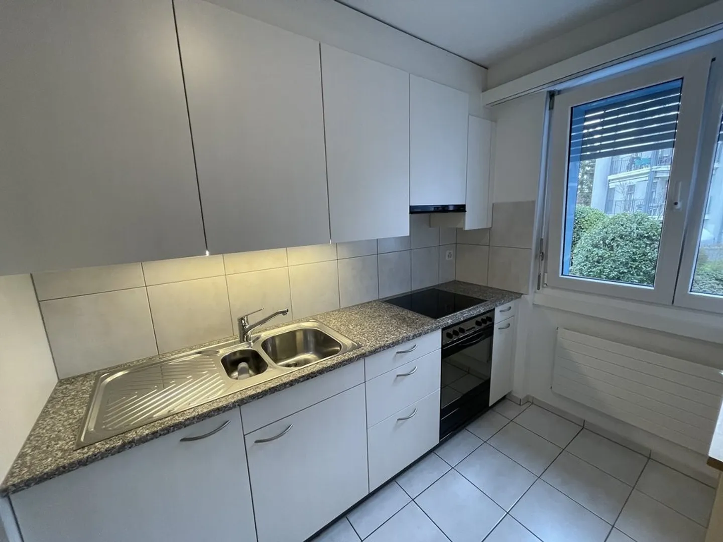 Charmant appartement 3.5 pièces - Photo 2 sur 5