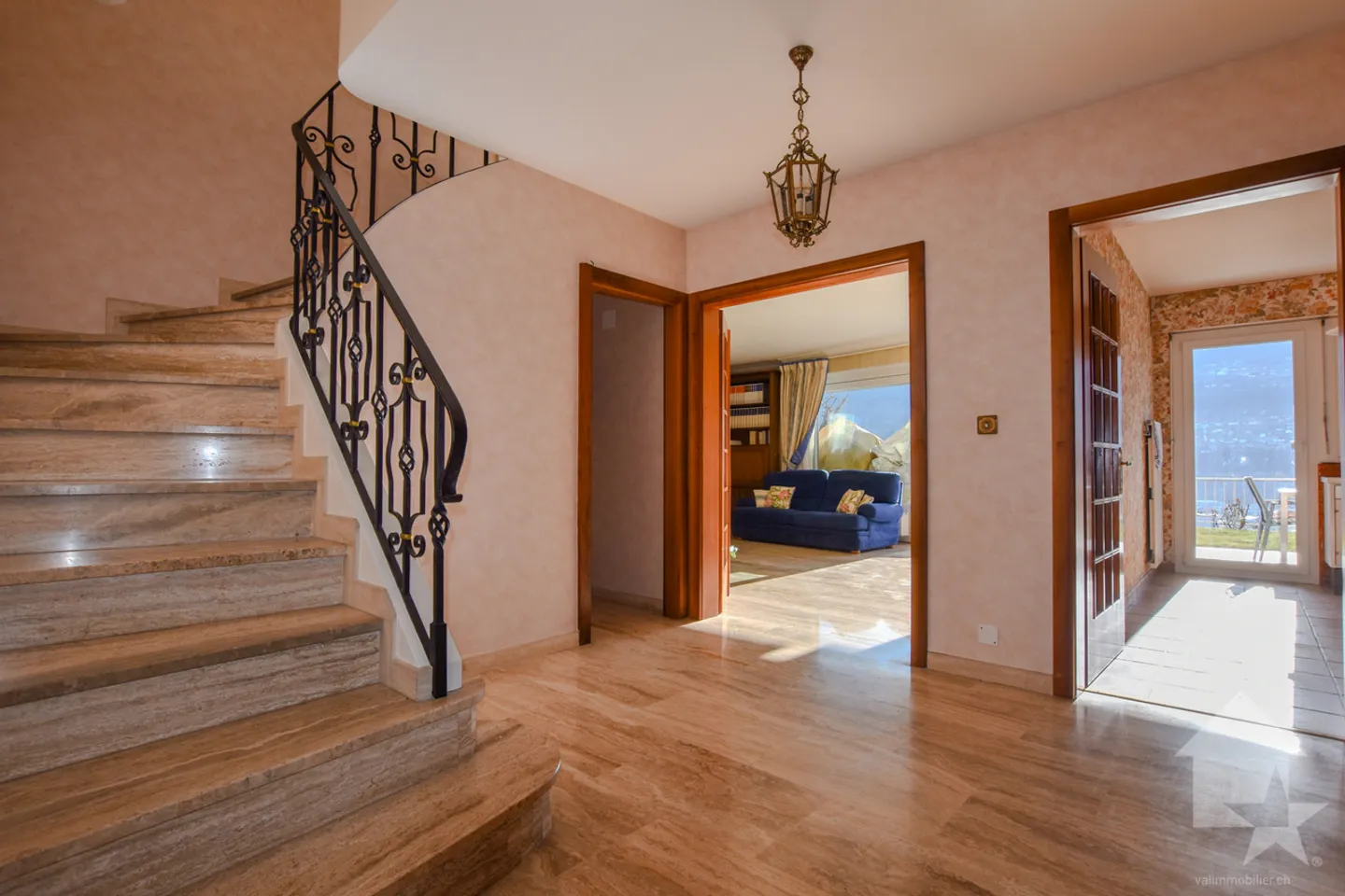 Sion, quartiere di Gravelone, bella casa contigua - Foto 5 di 13