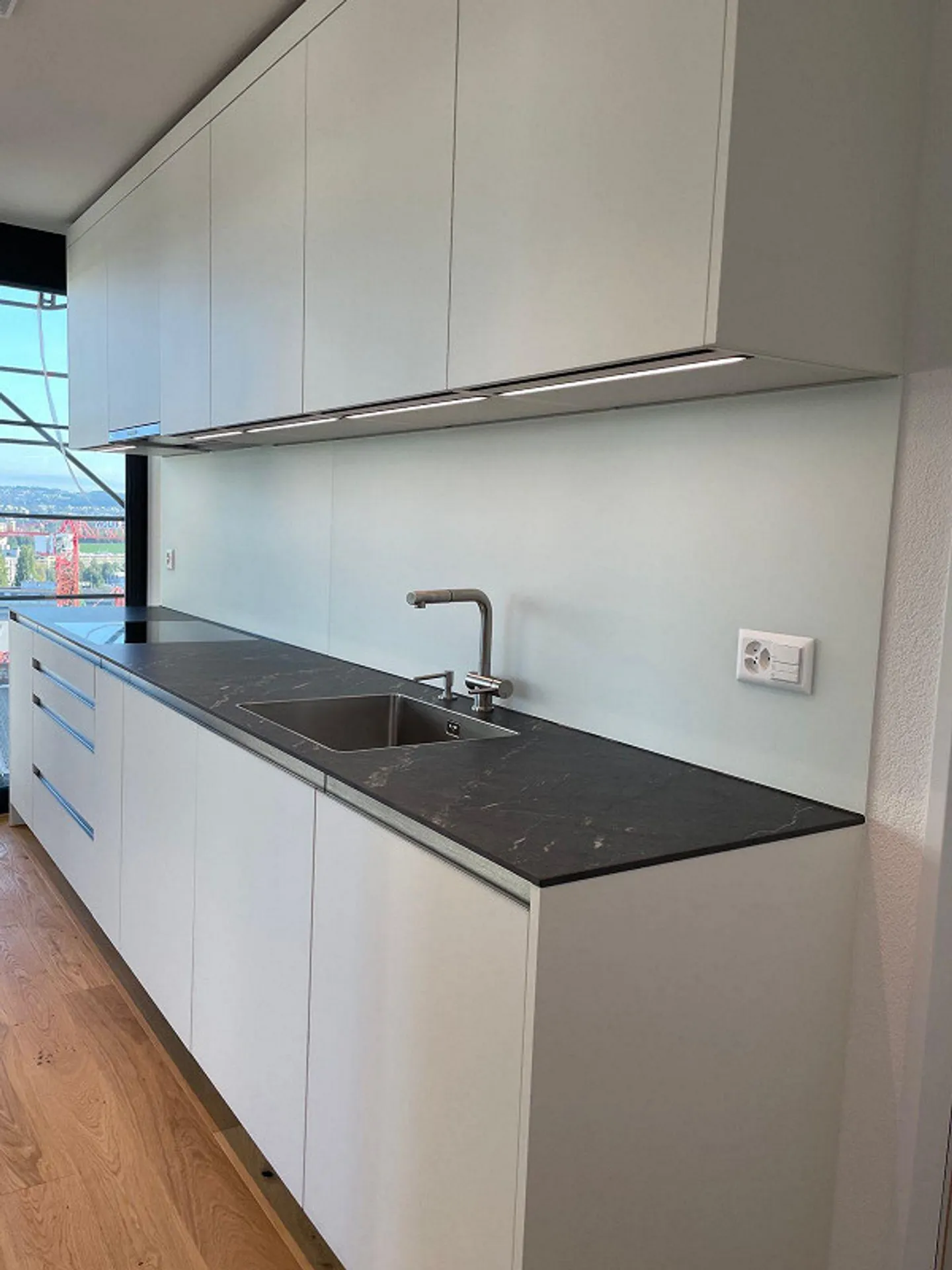 Vie exclusive au Three Point - Appartement de 4,5 pièces avec finitions de niveau condominium - Photo 5 sur 11