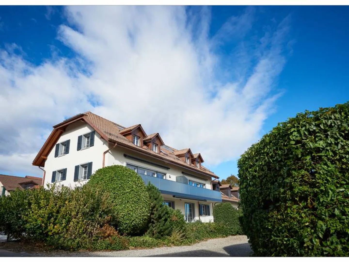 Duplexwohnung in Givrins - Foto 1 von 6