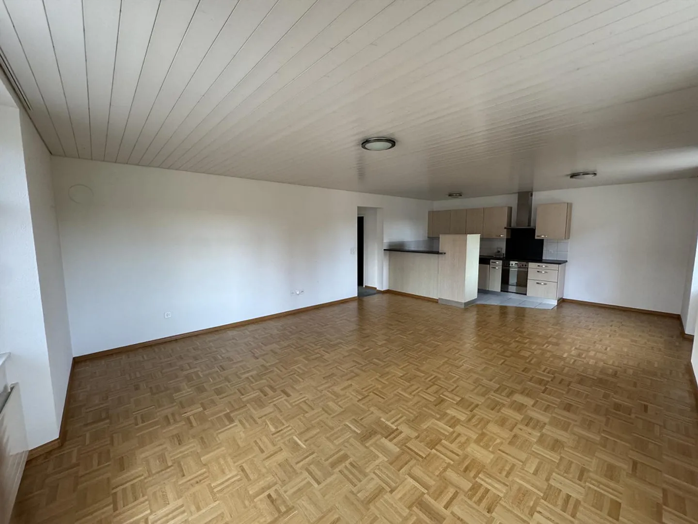 Appartement lumineux de 3.5 pièces avec balcon - Photo 3 sur 22