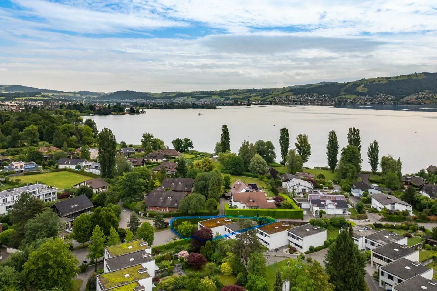 Charmantes Familienhaus in Hünenberg - Foto 1 von 19