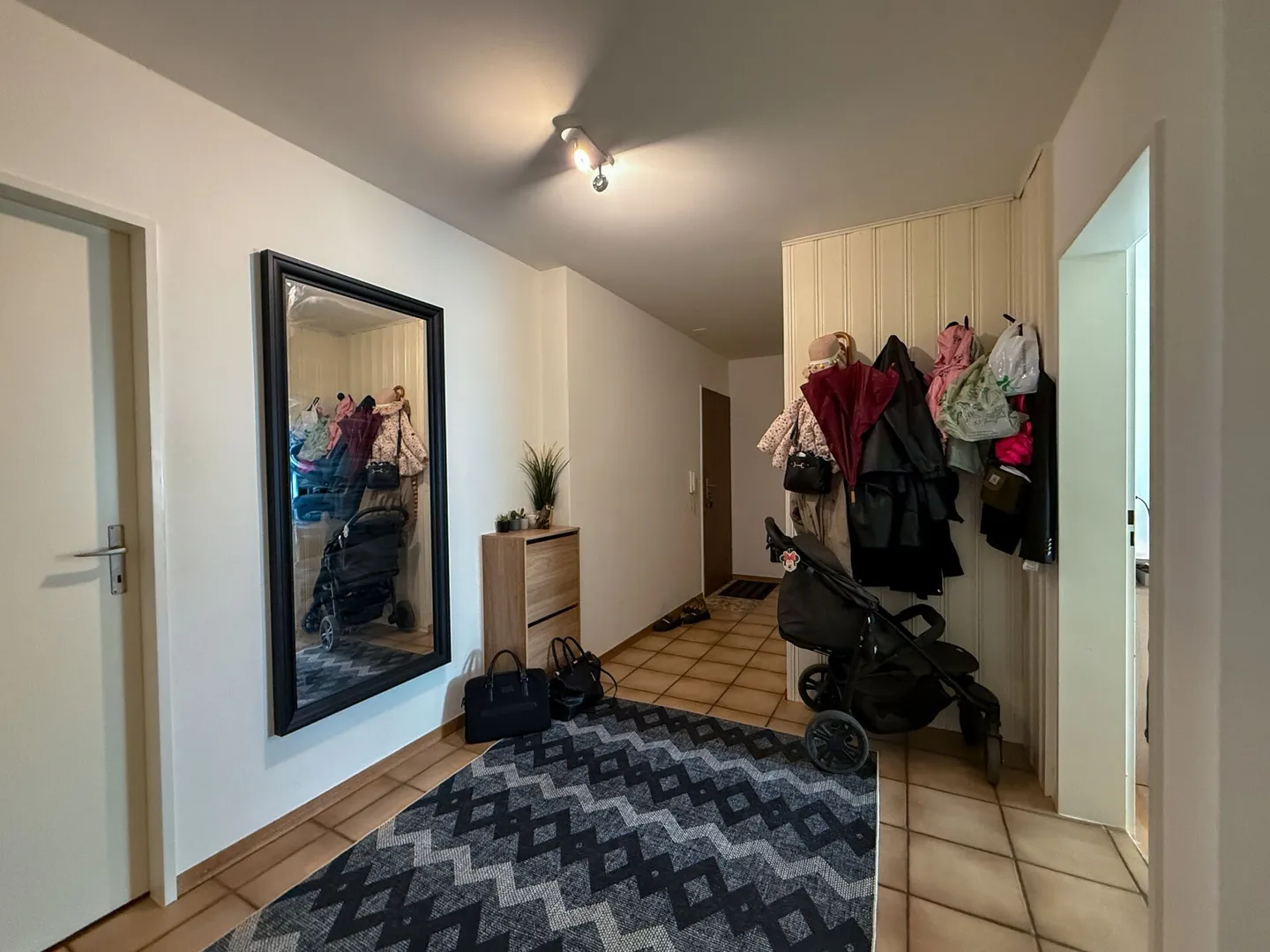 Appartement lumineux de 3,5 pièces avec balcon - Photo 1 sur 10