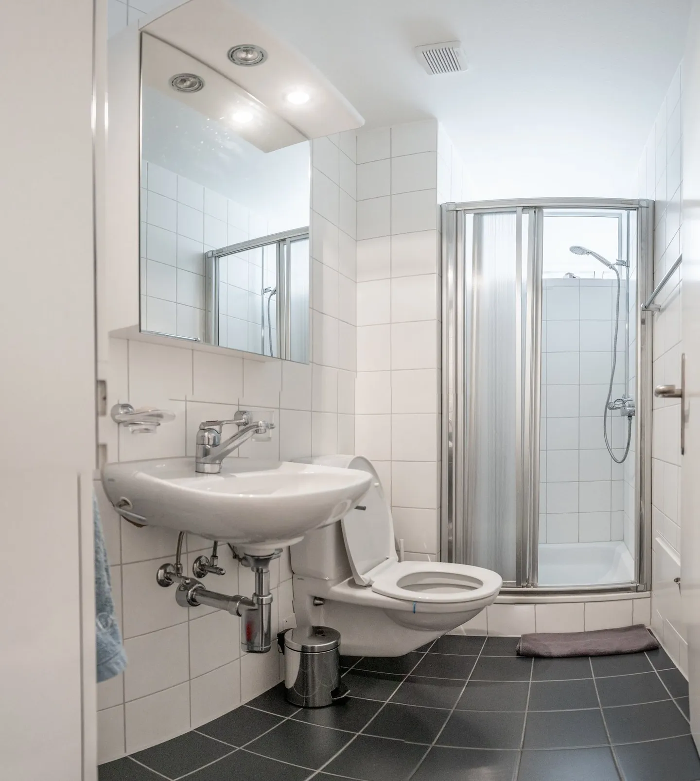 Ampio appartamento di 4,5 stanze con vista a Kirchlindach - Foto 17 di 23