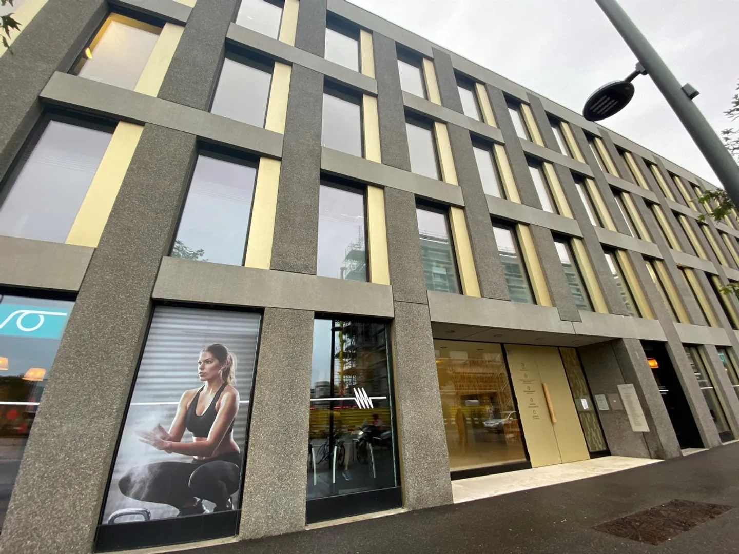 Eaux-Vives-Viertel - Lager - Foto 2 von 3