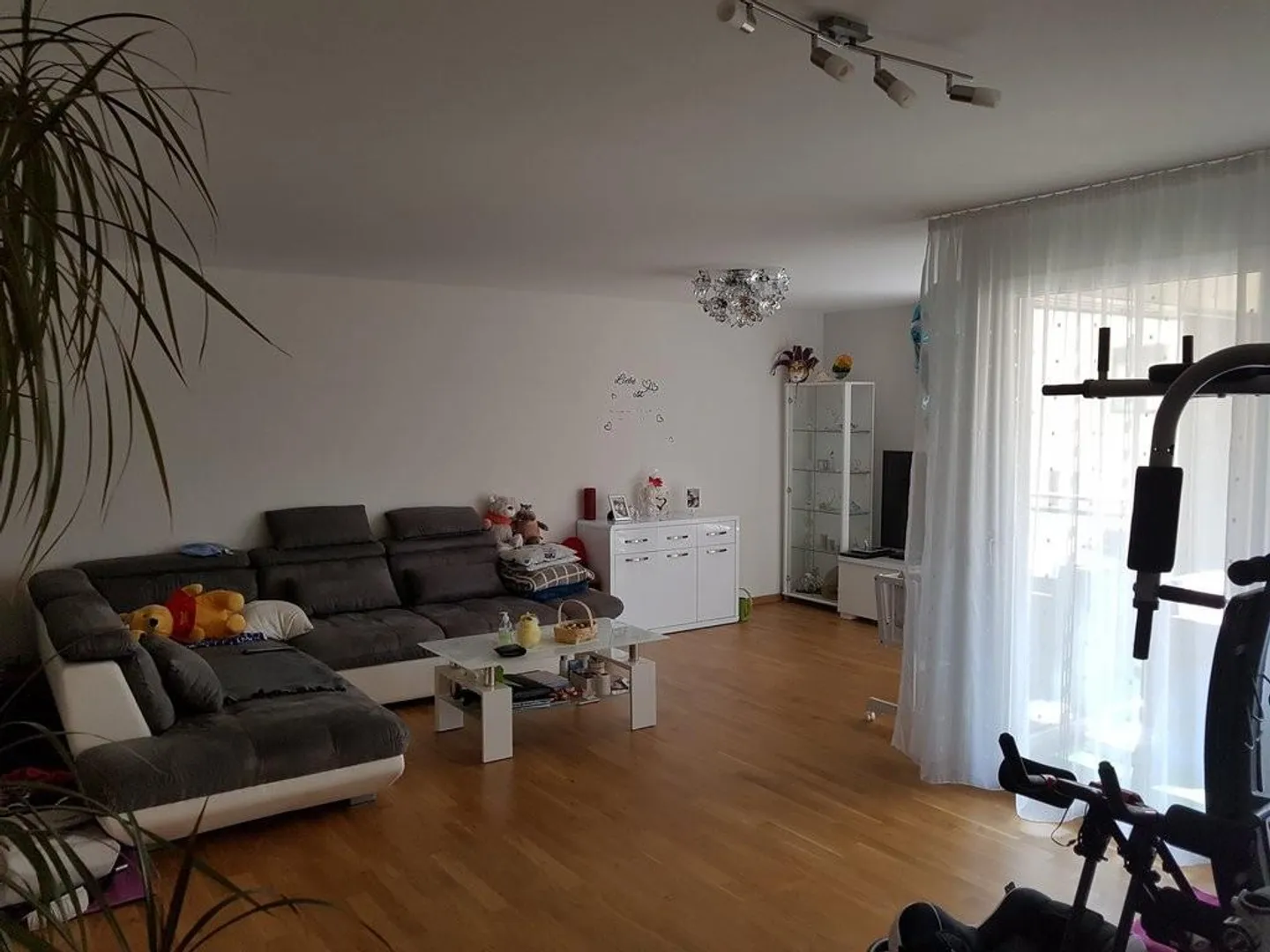 Belle appartement de 2,5 pièces à louer à Maienfeld - Photo 3 sur 8