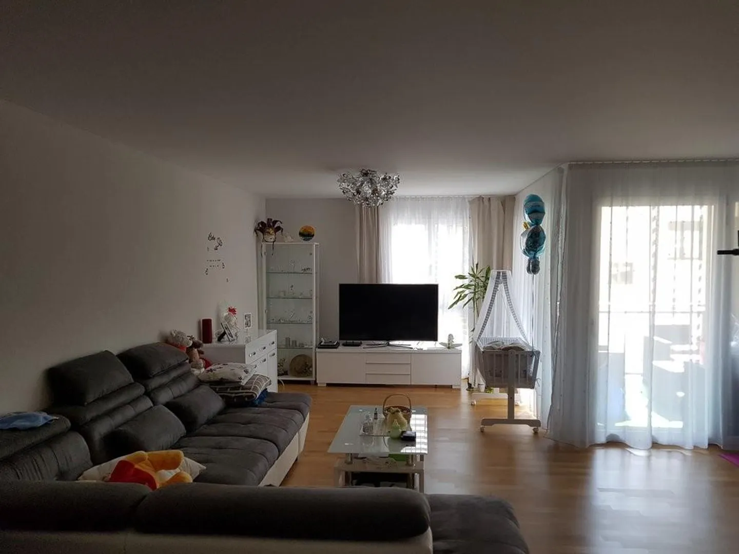 Belle appartement de 2,5 pièces à louer à Maienfeld - Photo 4 sur 8