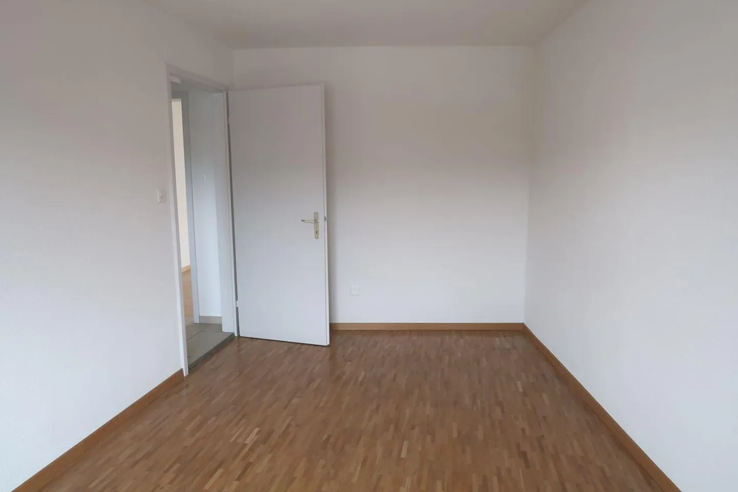 Appartamento in centro vicino alla stazione da affittare! - Foto 8 di 12