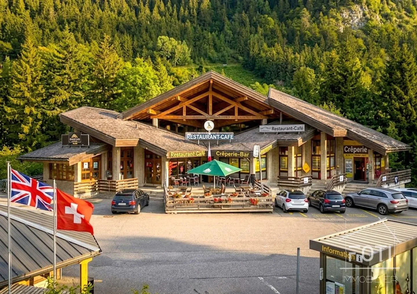 Charming Commercial Space in Torgon - Photo 2 of 8
