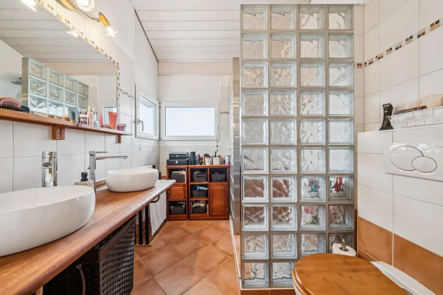 Prestigeträchtige Immobilie mit Panoramablick auf den See - Foto 8 von 8