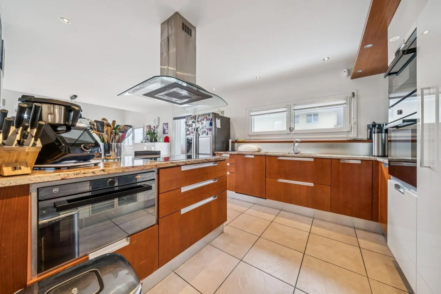 Prestigeträchtige Immobilie mit Panoramablick auf den See - Foto 6 von 8