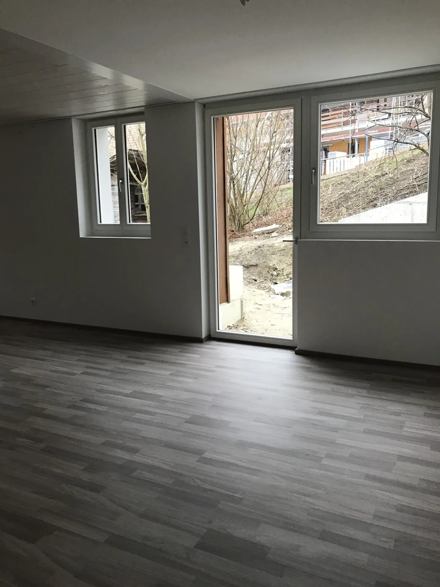 Modern 2.5-room apartment in the heart of Kerzers - Photo 6 of 9