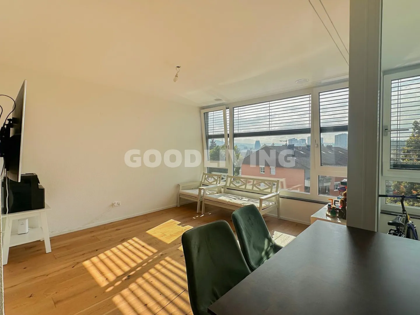 Appartamento elegante in posizione privilegiata - Foto 2 di 8