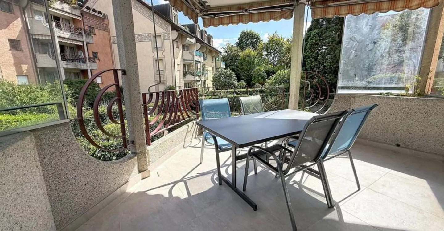 Appartement spacieux avec loggia - Photo 7 sur 7