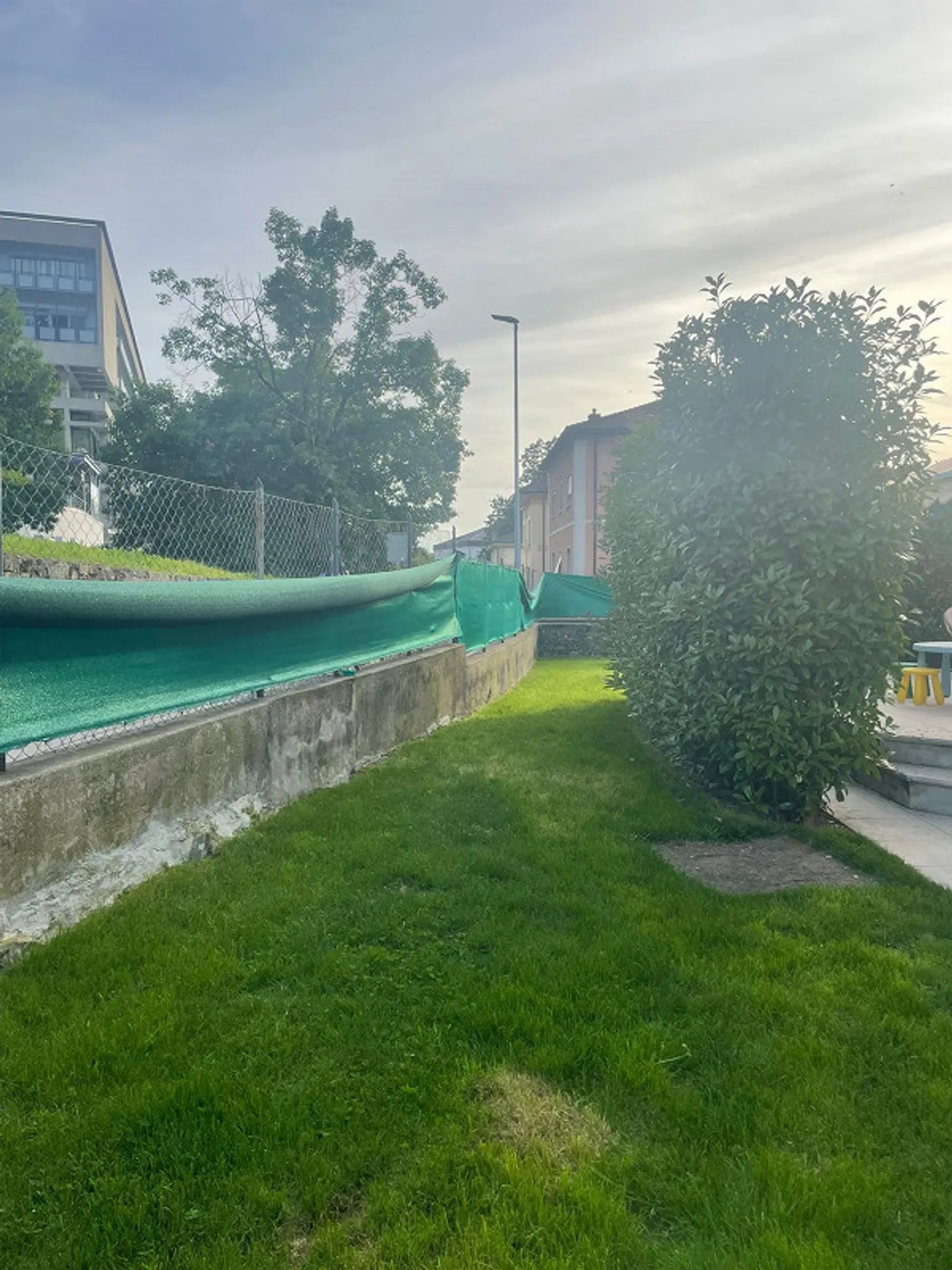 VILLA IM STIL IM ZENTRUM VON MENDRISIO, GARTEN, DOPPELGARAGE UND PARKPLÄTZE - Foto 24 von 28