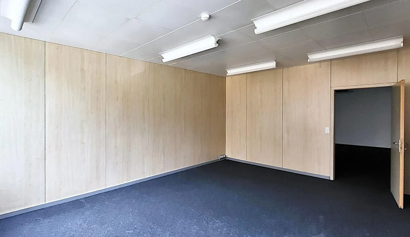 New partial areas - fully developed office space - approx. 620 m2! - Photo 5 of 10