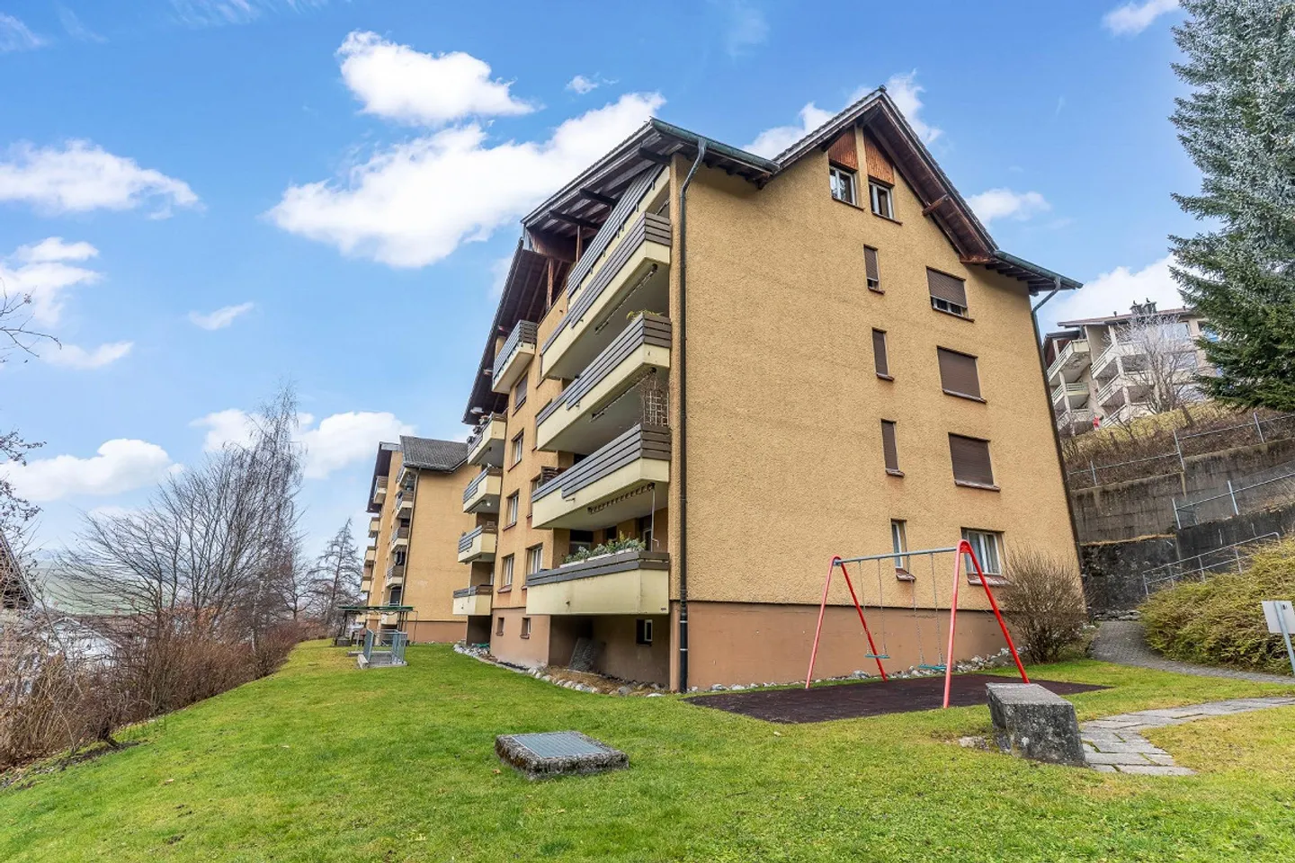 Sunny 5.5-room apartment with balcony in Herisau - Photo 1 of 2