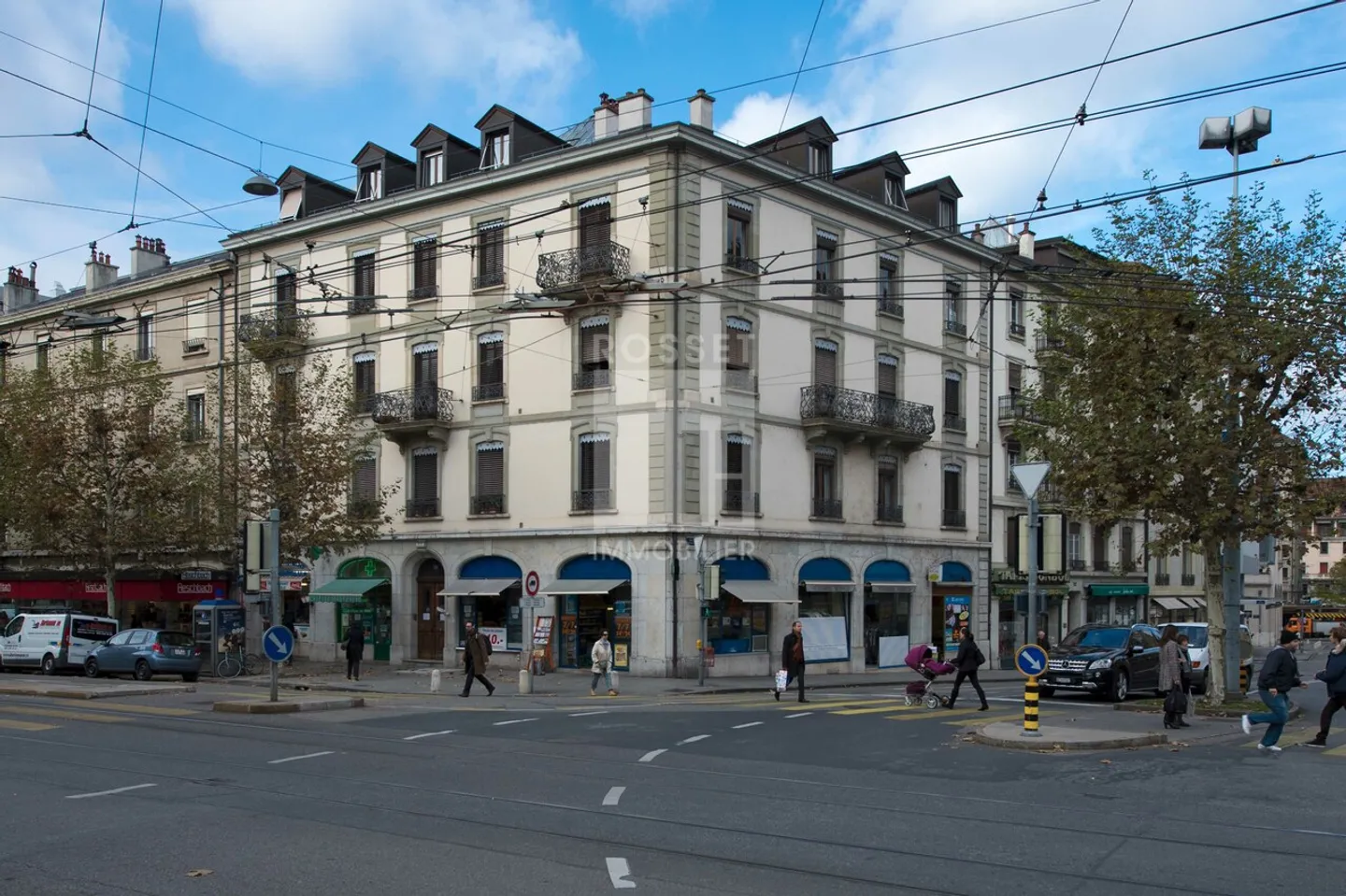 Arcade of approx. 90 m² on the ground floor - Photo 3 of 4