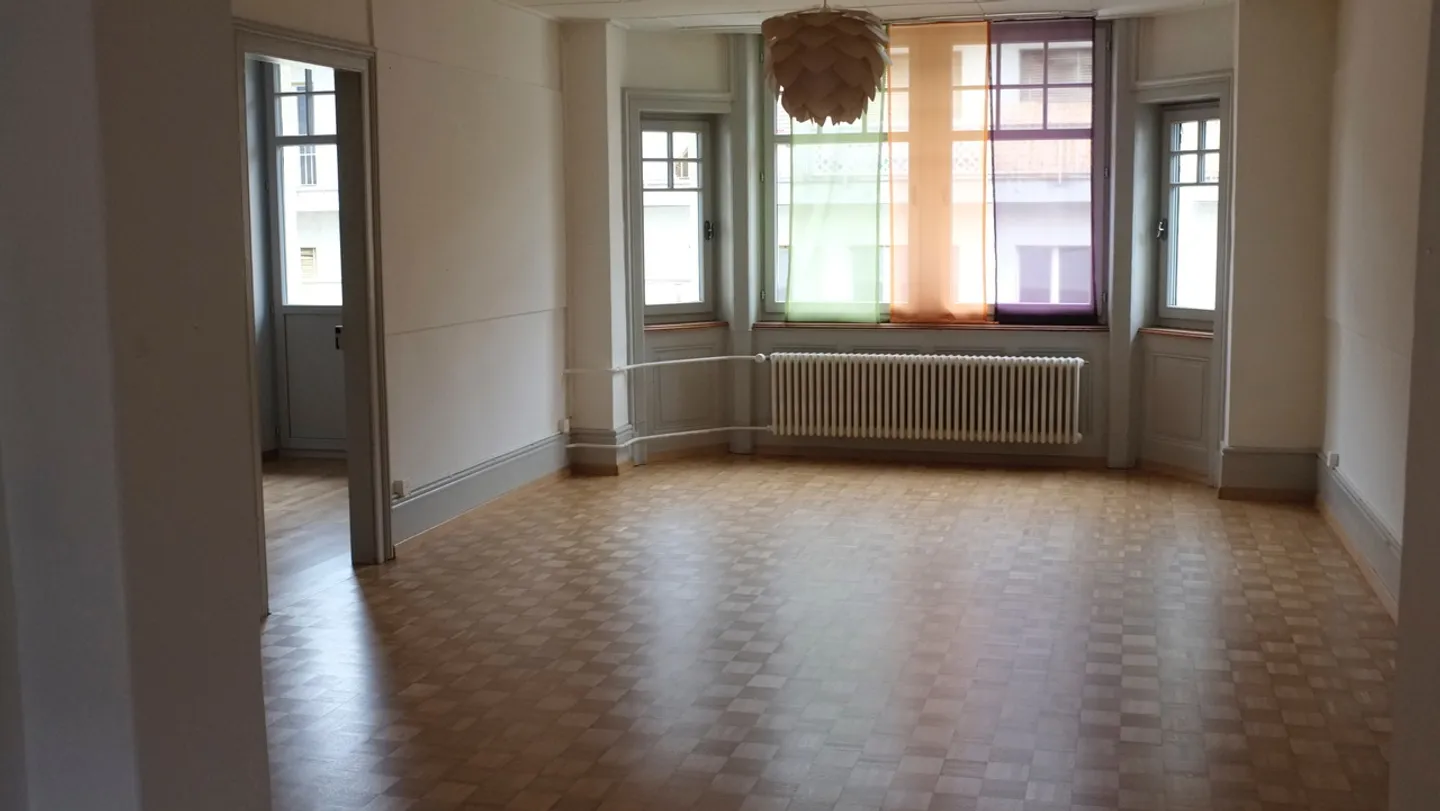 Moutier Wohnung - 4,5 Zimmer - Foto 5 von 7