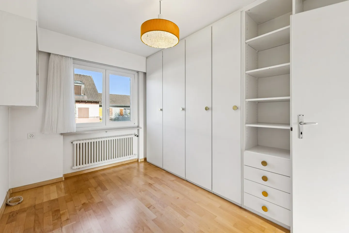 Maison familiale avec potentiel de développement - Photo 4 sur 7