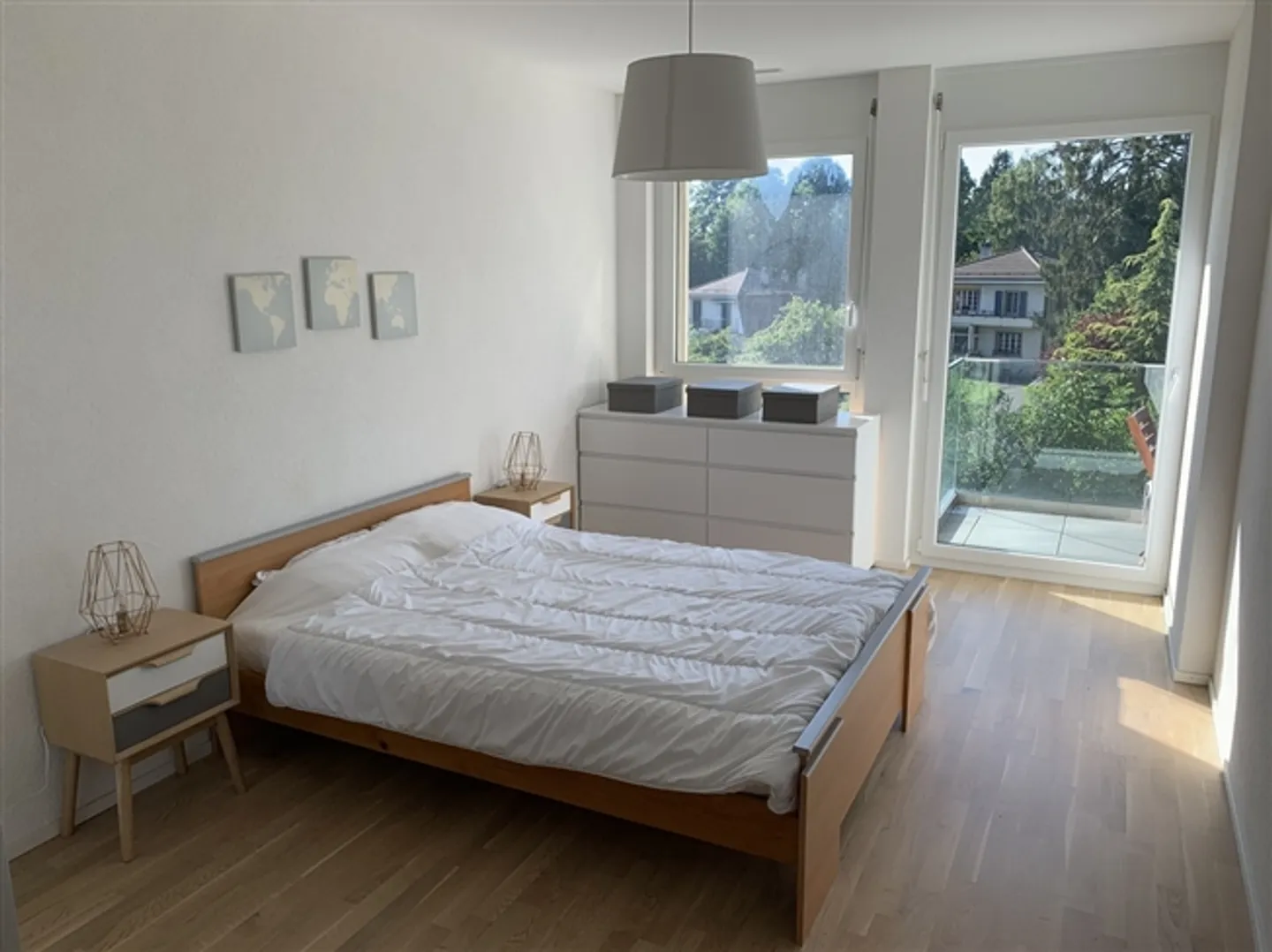 Magnificent 2.5-room apartment - Photo 3 of 5