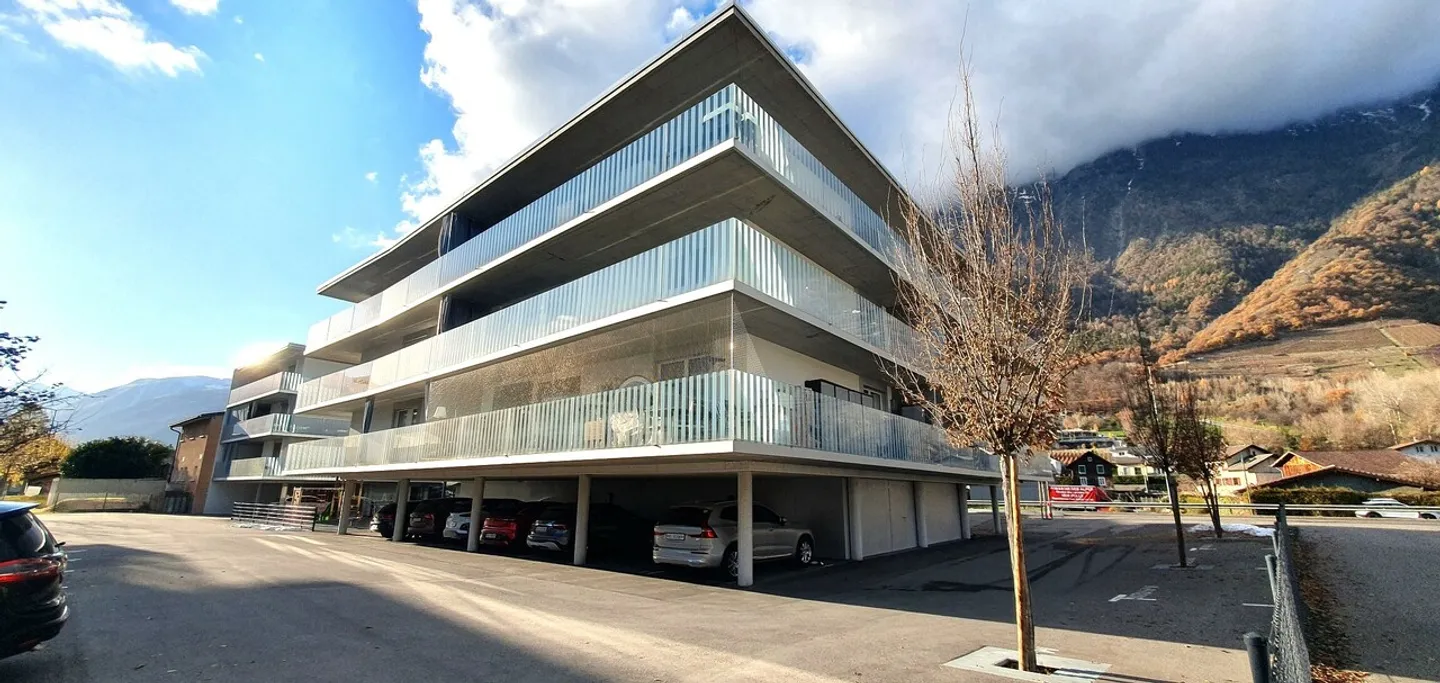 3.5 Room Apartment for Sale in Fully - Photo 1 of 9