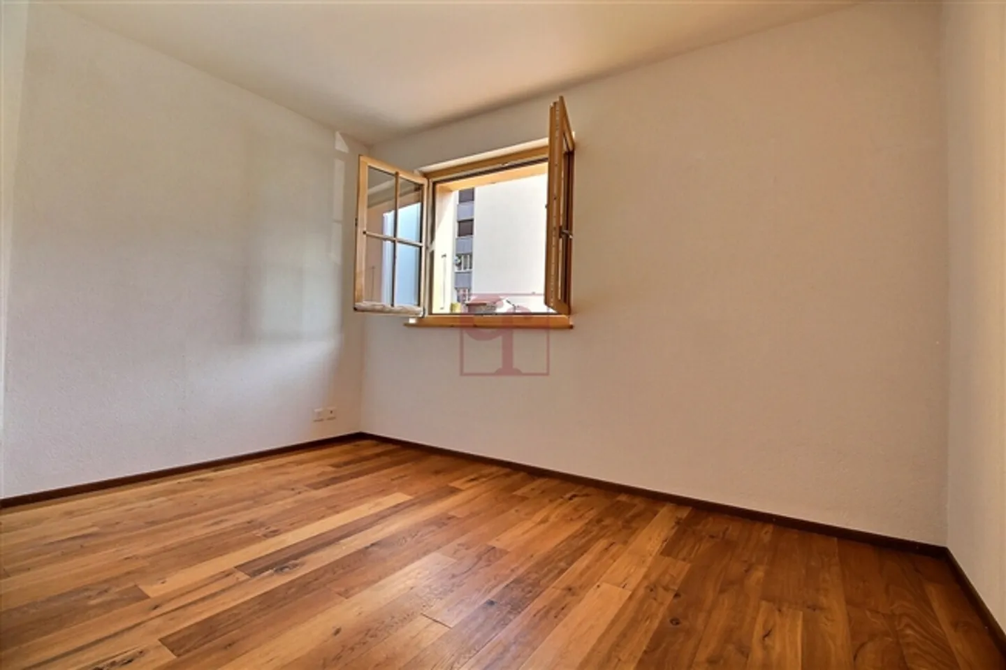 Château-d'Oex - Bellissimo appartamento di 4,5 stanze con grande balcone - Foto 9 di 12