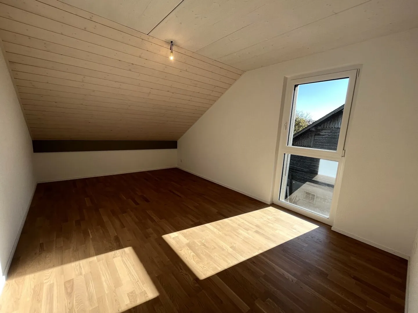 Magnifico appartamento di 3,5 locali con soppalco ad Assens - Foto 5 di 9